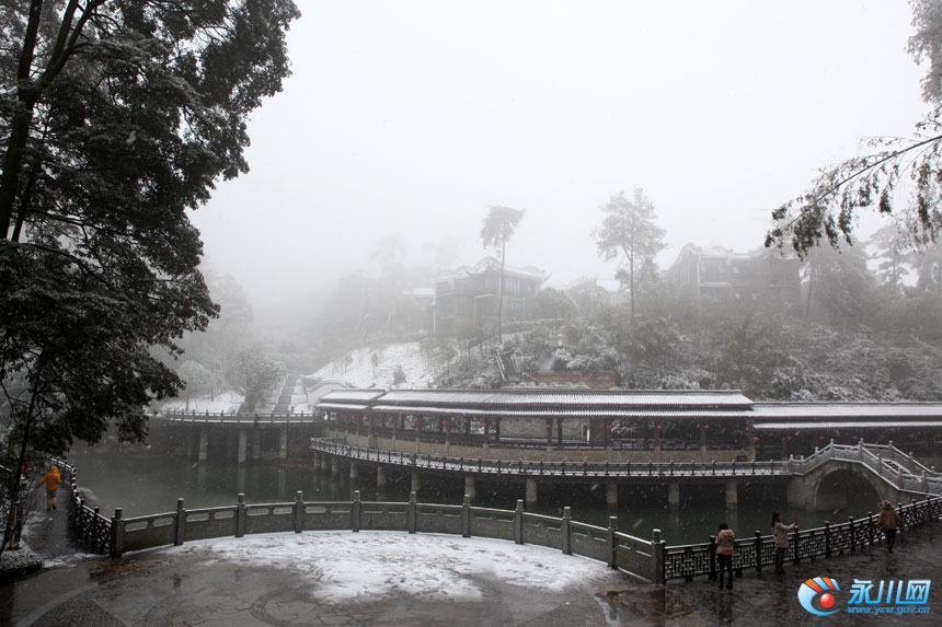 陈仕川 摄